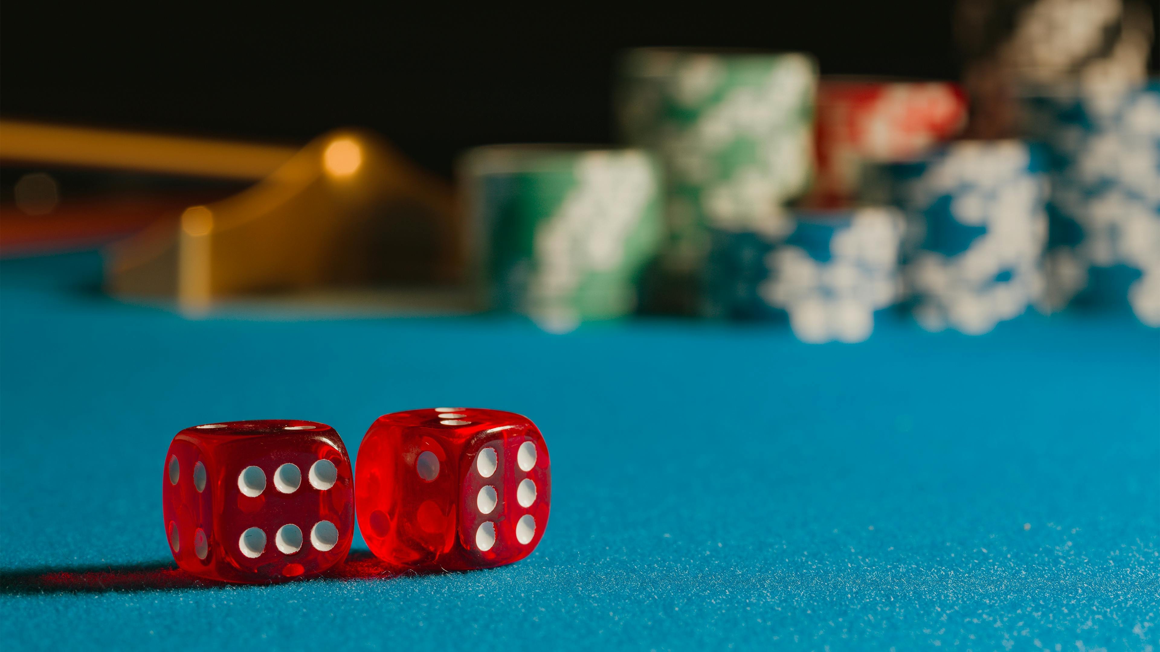 ফিচার কার্ডে স্লট প্রতীকের বাংলা ব্যাখ্যা